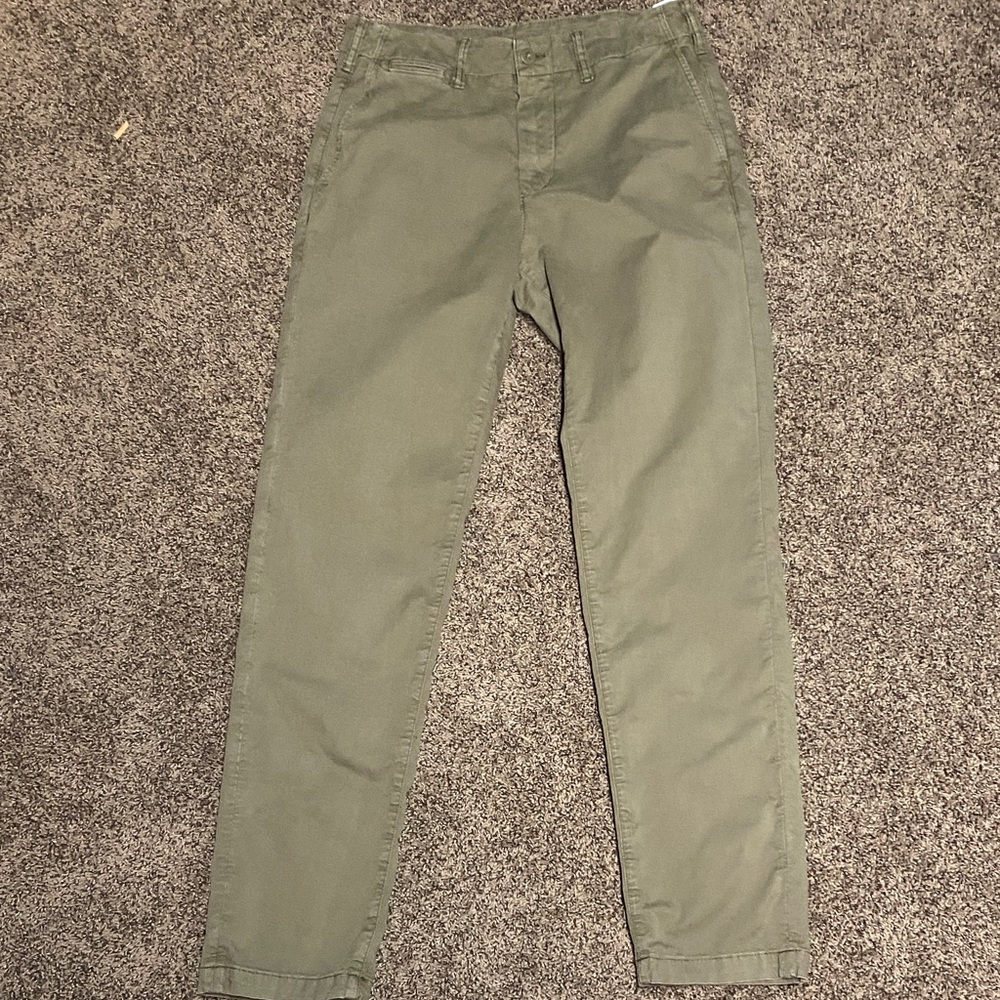 American Eagle Outfitters Men's Sage Chinos